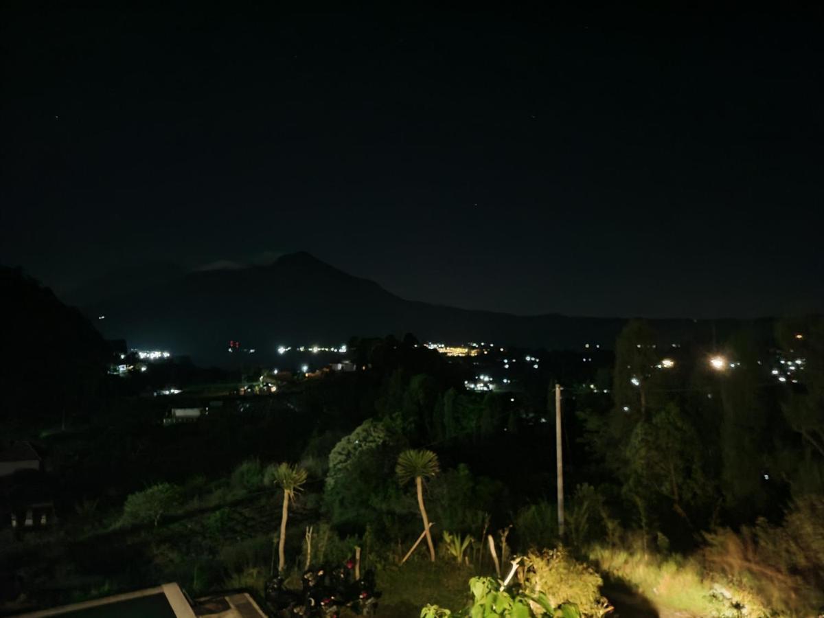 Alam Bali Lake View Bangli Buitenkant foto